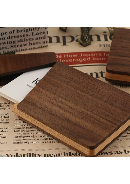 Kartvizitlik Erkek ve Kadın Kartvizitlik Ceviz Ağacı (Yurt Dışından) indirimleri