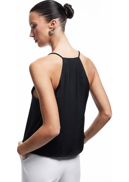 Aerobin Kumaş Kolsuz Halter Yaka Basic Askılı Saten Bluz