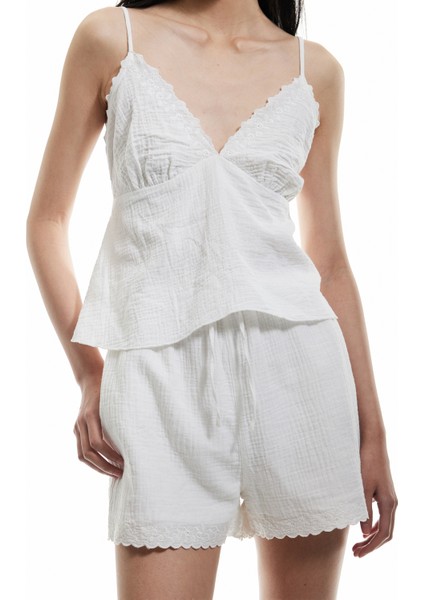 Bol Kesim Pamuklu Beli Bağlamalı Fistolu Brodeli Mini Müslin Şort modelleri