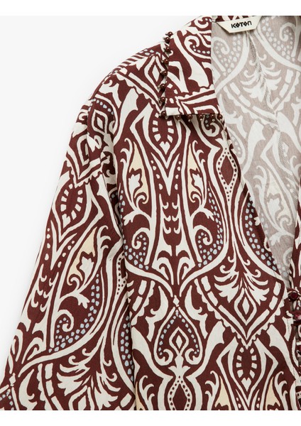 x Melis Ağazat - V Yaka Uzun Kollu Bol Kalıp Viskon Krop Desenli Gömlek indirimleri