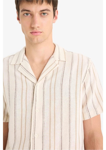 Regular Fit Polo Yaka Çizgili Kısa Kollu Gömlek E5687AX25SM modelleri