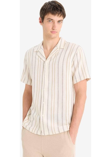 Regular Fit Polo Yaka Çizgili Kısa Kollu Gömlek E5687AX25SM indirimleri