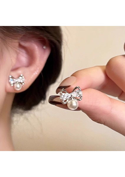 Deliksiz Kulak Klipsleri Mizaç Yüz Eşleşen Küpeler Küçük Küpeler (Yurt Dışından)