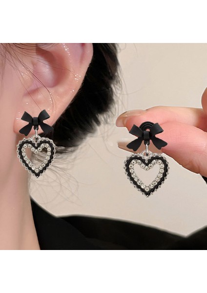 Deliksiz Kulak Klipsleri Mizaç Yüz Eşleşen Küpeler Küçük Küpeler (Yurt Dışından)