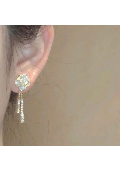 Deliksiz Kulak Klipsleri Çiçek Fransız Mizaç Küpeler Küpeler (Yurt Dışından)