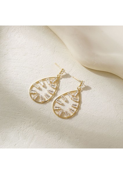 Püskül Koleksiyon Küpeler Moda Küpeler Zirkon Küpeler Uzun (Yurt Dışından)