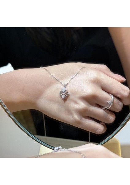 Kolye Niş Tasarımı Basit Mizaç Titanyum Çelik Renk Kaybetmez Köprücük Kemiği Zinciri (Yurt Dışından)