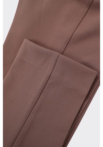 Rahat ve Şık Jogger Erkek PANTOLON-KAW2513W modelleri