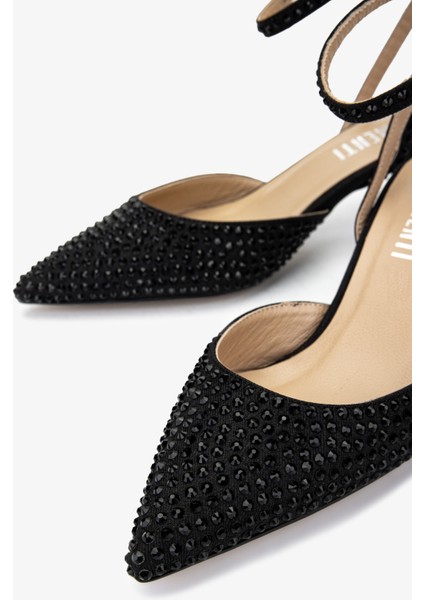 Kadın Siyah Topuklu Ayakkabı 1073 1401 Bn Ayk Y25 Sıyah modelleri