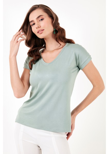 V Yaka Relaxed Fit Yırtmaç Detaylı 2'li Paket Bluz Bayan Bluz 5862000S2 modelleri