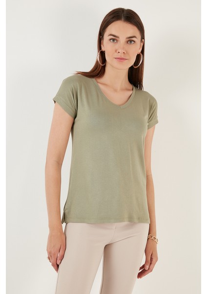 V Yaka Relaxed Fit Yırtmaç Detaylı 2'li Paket Bluz Bayan Bluz 5862000S2