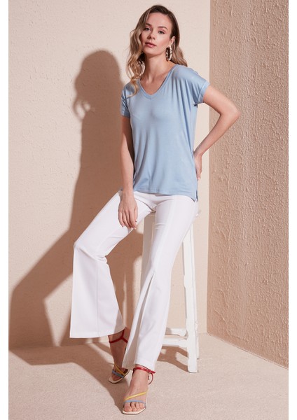 V Yaka Relaxed Fit Yırtmaç Detaylı 2'li Paket Bluz Bayan Bluz 5862000S2 indirimleri