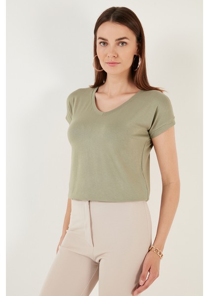 V Yaka Relaxed Fit Yırtmaç Detaylı 2'li Paket Bluz Bayan Bluz 5862000S2