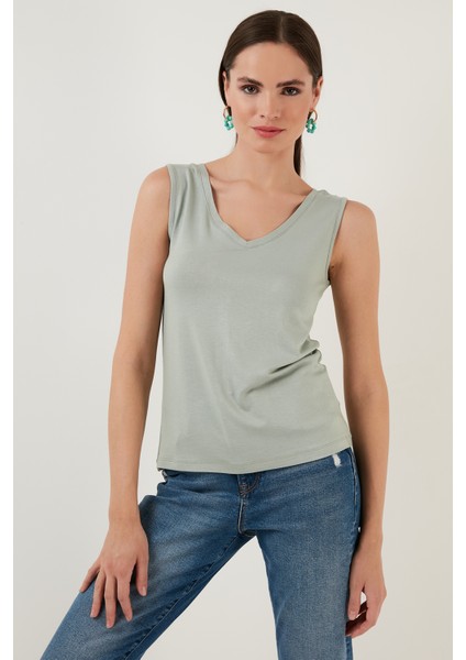 Slim Fit V Yaka Kalın Askılı 2' Li Paket Bluz Bayan Bluz 5864384S2 fiyatları
