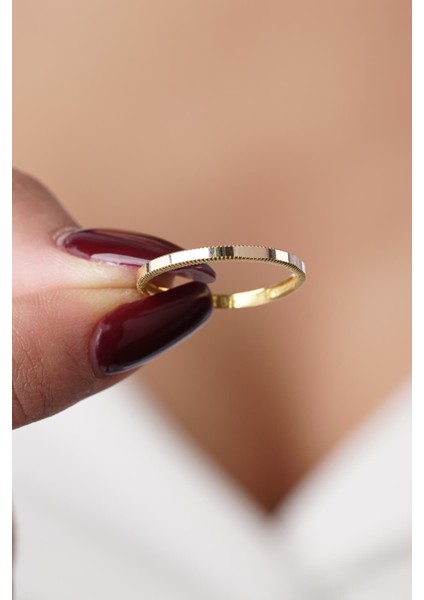 22 Ayar Görünümlü 14 Ayar Altın Ajda Yüzük fırsatları