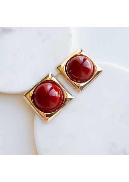 Çelik Kare Bordo Küpe