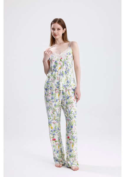 Kadın Dantelli Saten Çiçekli Uzun Pijama Takımı Şık ve Zarif İp Askılı Uyku Seti indirimleri