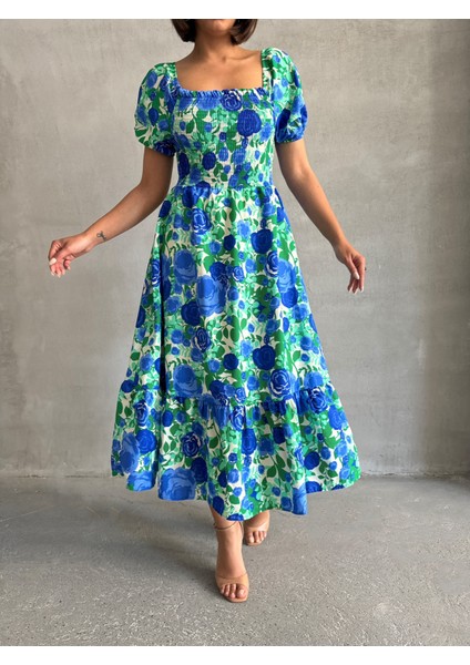 Kadın Gipeli Çiçek Desenli Kare Yaka Pamuklu Elbise