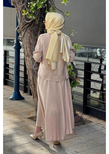 Nurcan Çetin Etekli Takım 25464 Bej fırsatları