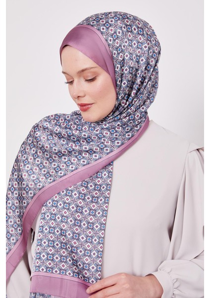 Pembe Kare Desen Hint Ipeği Şal fiyatları