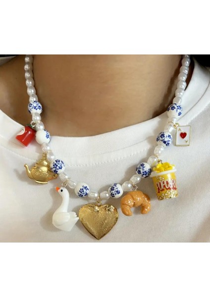 Charmlı Boncuk Kolye