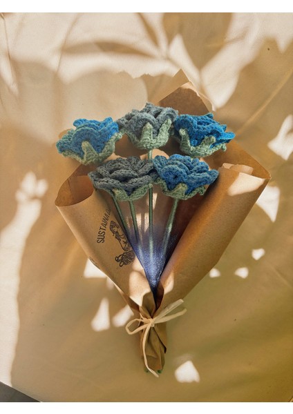 El Yapımı Amigurumi Mavi Gül Buketi – 5’li modelleri