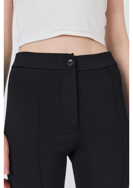 Siyah Yüksek Bel Nervür Dikiş Detaylı Tayt Pantolon 6875A fırsatları