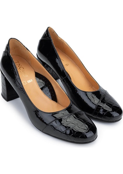 Kadın Hakiki Deri Siyah Comfort Ayakkabı 611 H61019 Bn Ayk Y25 Black Crc/black Vrnc fiyatları