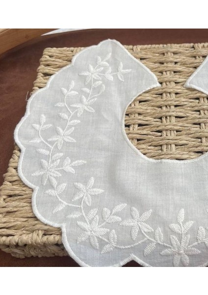 Pamuk Fisto Yetişkin ve Çocuk Yakalık Krem Renkte