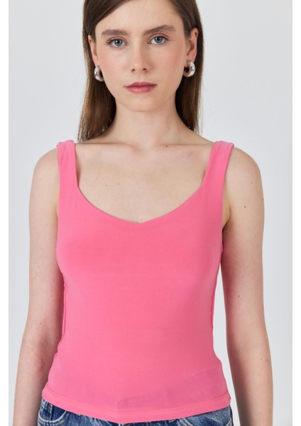 Pembe Kalın Askılı V Yaka Bluz 13293 fırsatları