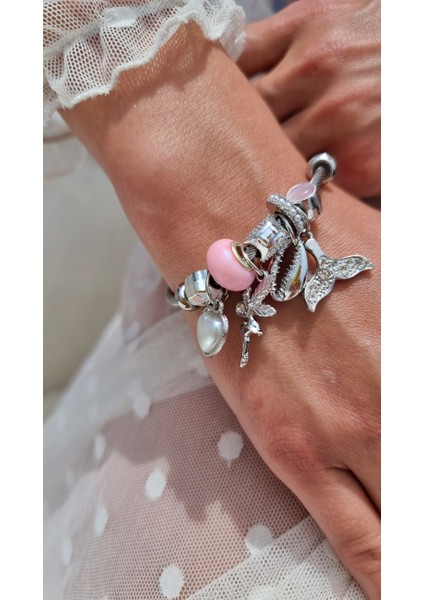 Pembe Charm Detaylı Çelik Bileklik modelleri