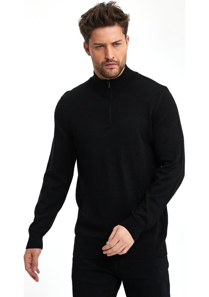 Erkek Kışlık Kanguru Cep Fermuarlı Siyah Triko Kazak
