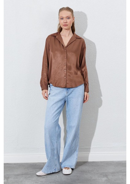 Kadın Kahve Sedef Düğmeli Gömlek fırsatları