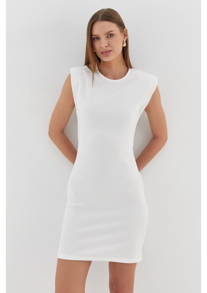 Vatkalı Elbise Ekru