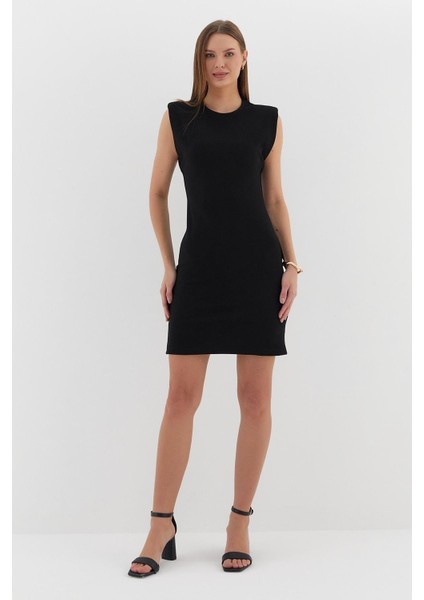 Vatkalı Elbise Sıyah fiyatları