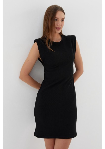 Vatkalı Elbise Sıyah modelleri