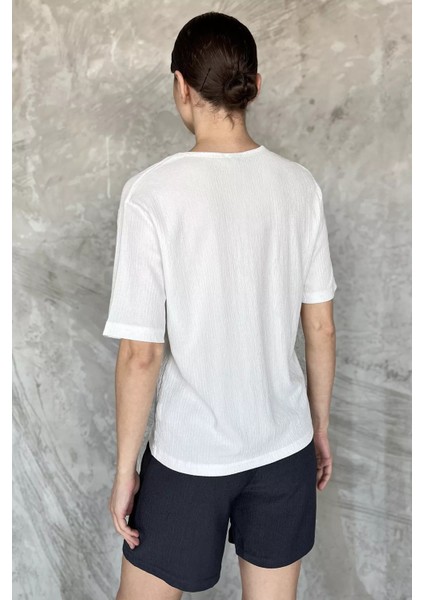 Kadın Tek Cepli Nakışlı Şortlu Ikili Takım P-00016937 modelleri