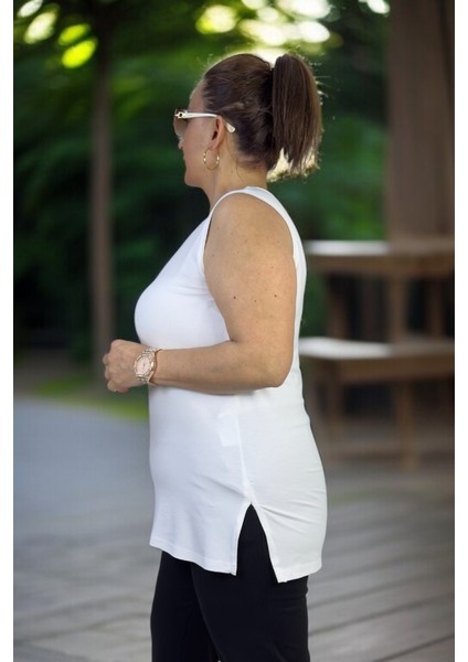 Bisiklet Yaka Yırtmaçlı Kolsuz Büyük Beden Likralı Pamuklu Body Bluz modelleri