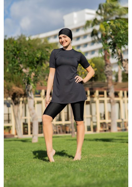 Siyah Yarım Kol Micro (Esnek ve Çabuk Kuruyan) Kumaş Yarı Tesettür Mayo