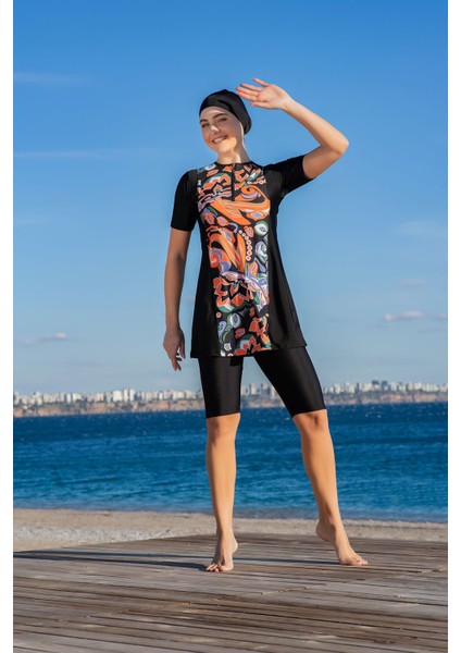 Rukomayo Siyah Desenli Yarım Fermuarlı Yarım Kol Lycra ( Su Itici ve Çabuk Kuruyan ) Kumaş Yarı Tesettür Mayo modelleri