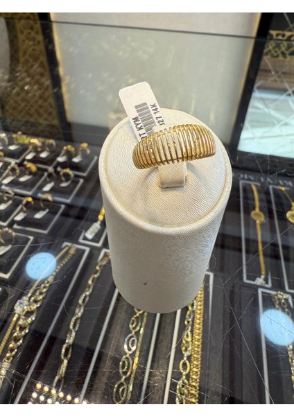 Altın Günlük Yüzük fırsatları