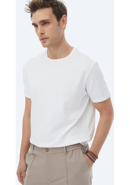 Beyaz Düz Bisiklet Yaka Pamuk Karışımlı T-Shirt
