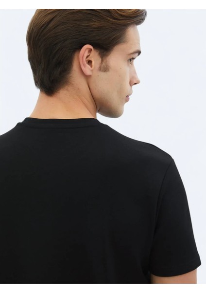 Siyah Düz Bisiklet Yaka T-Shirt