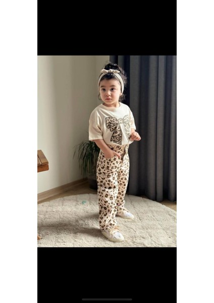 Kız Çocuk Leopar Desenli Pantolonlu Pamuklu Takım