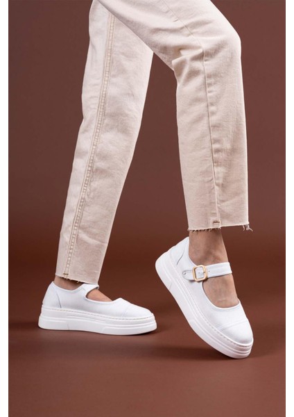 Keten Toka Detaylı Lastikli Hafif Taban Kadın Babet Ayakkabı