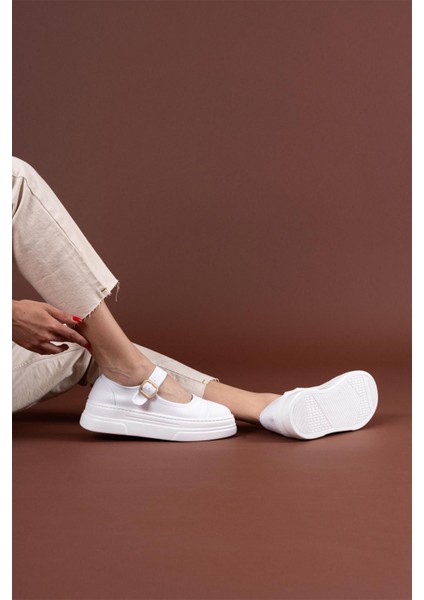 Keten Toka Detaylı Lastikli Hafif Taban Kadın Babet Ayakkabı fırsatları