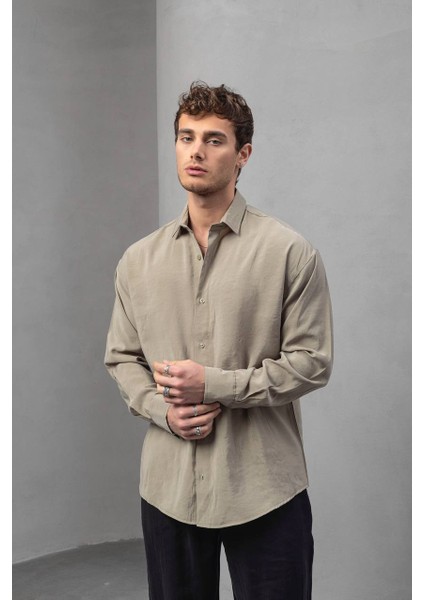Erkek Yarım Oversize Kesim Keten Görünümlü Gömlek
