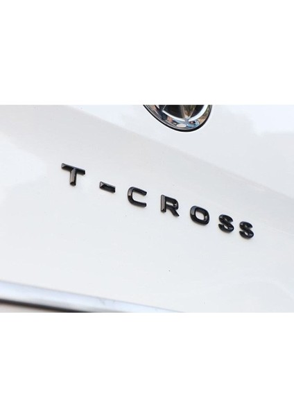 Vw T-Cross Piano Black Bagaj Yazısı
