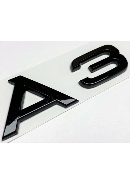 Audi Uyumlu A3 Piano Black Bagaj Yazısı