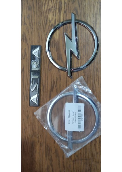 Opel Astra H Astra Bagaj Yazısı Astra H Ön Arka Arma Astra H Bagaj Yazısı Ön Arka Arma Logo Amblemi